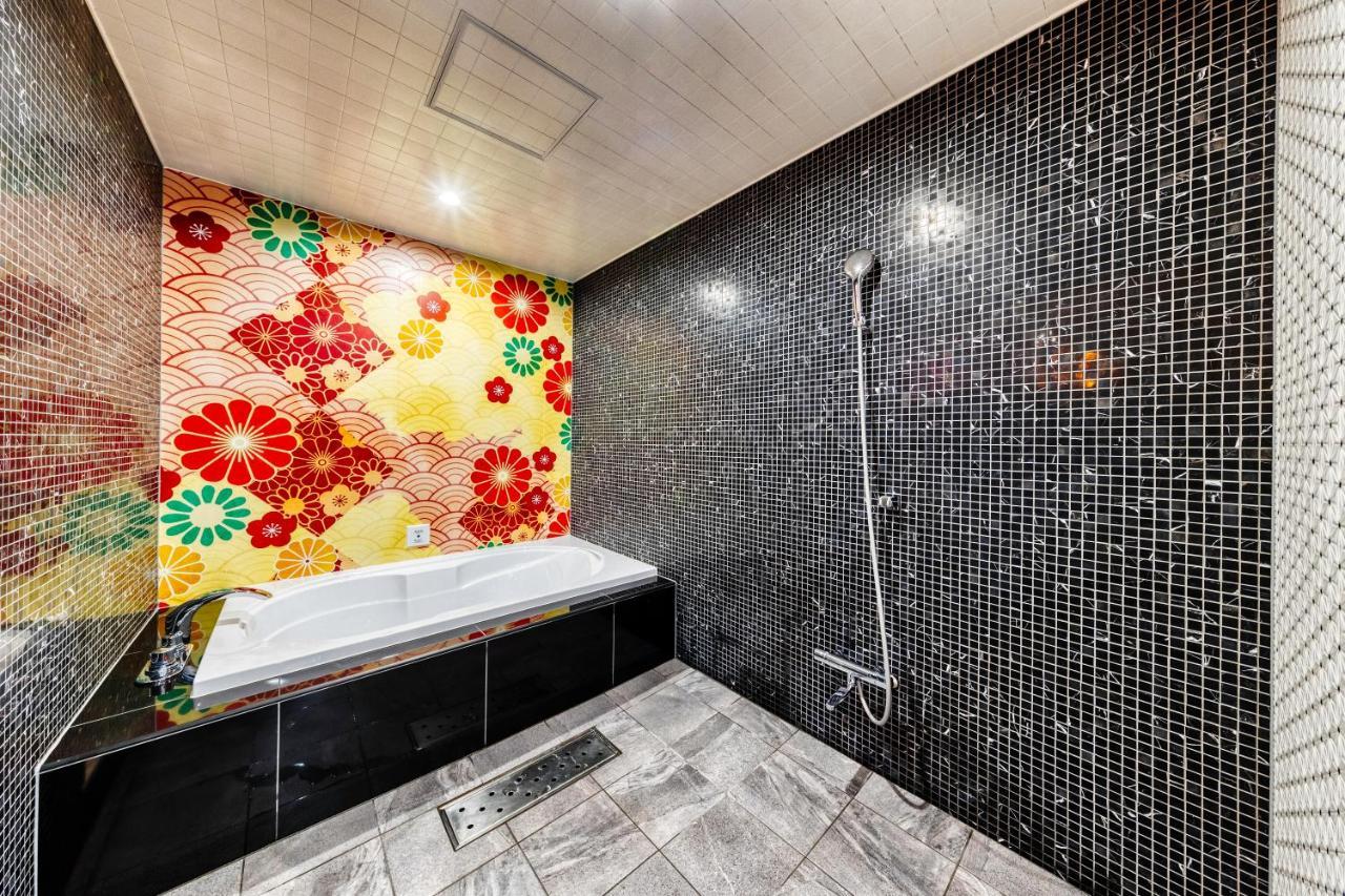 Hotel Lotus Gorgeous Japan Kyoto -Adult Only Dış mekan fotoğraf